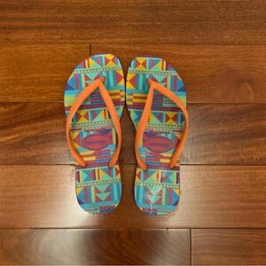 Havaianas Blue and Orange Geometric Flip Flops